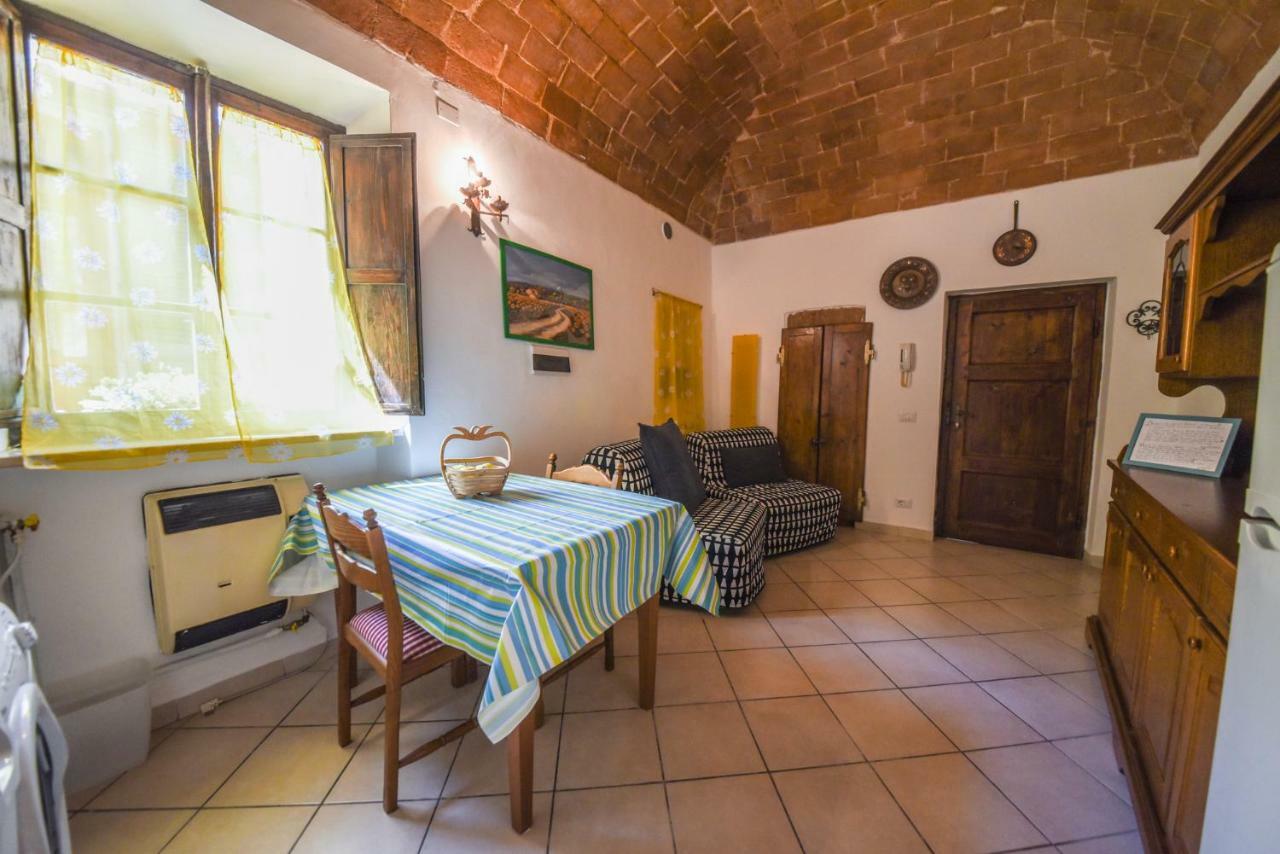 Apartamento Il Sogno Di Annalisa In Famiglia Volterra Exterior foto