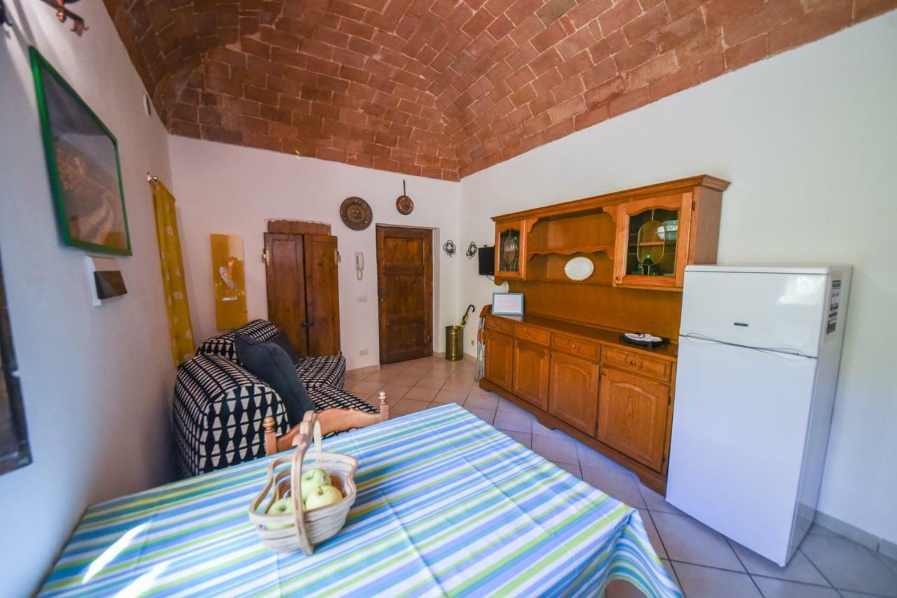 Apartamento Il Sogno Di Annalisa In Famiglia Volterra Exterior foto